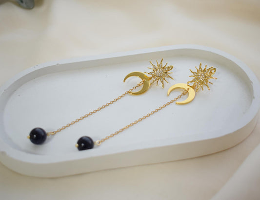 Aventurine Sun and Moon Long Chain Earrings – Gold Jewelry Gift for Women