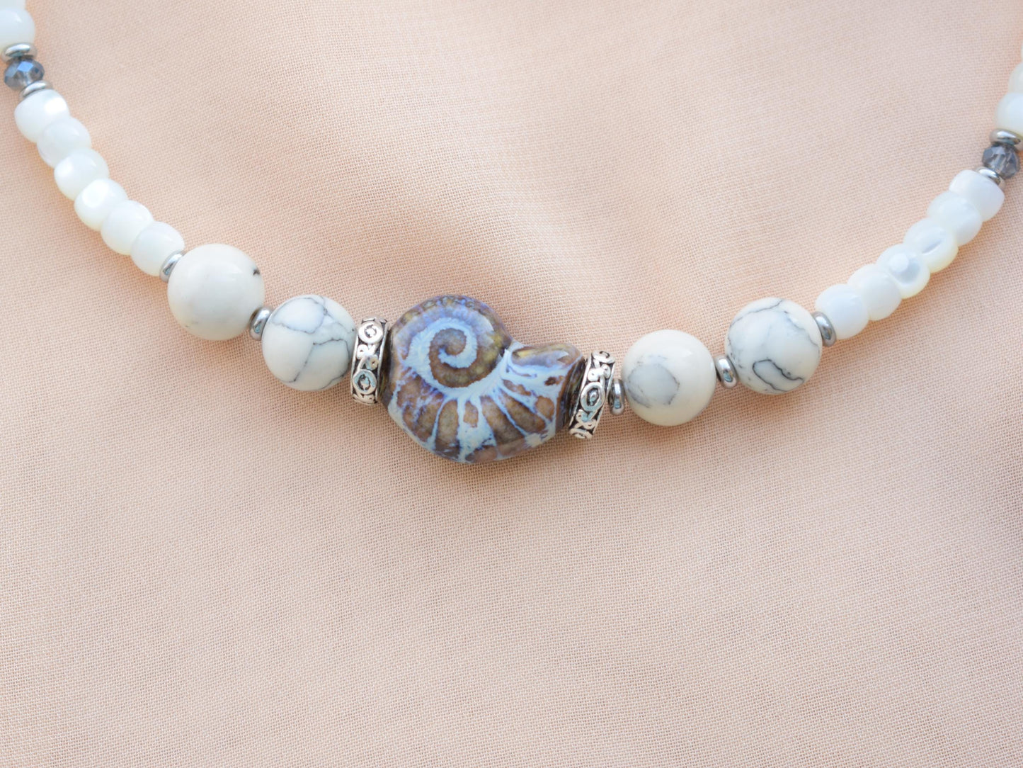 Handmade shell choker necklace 