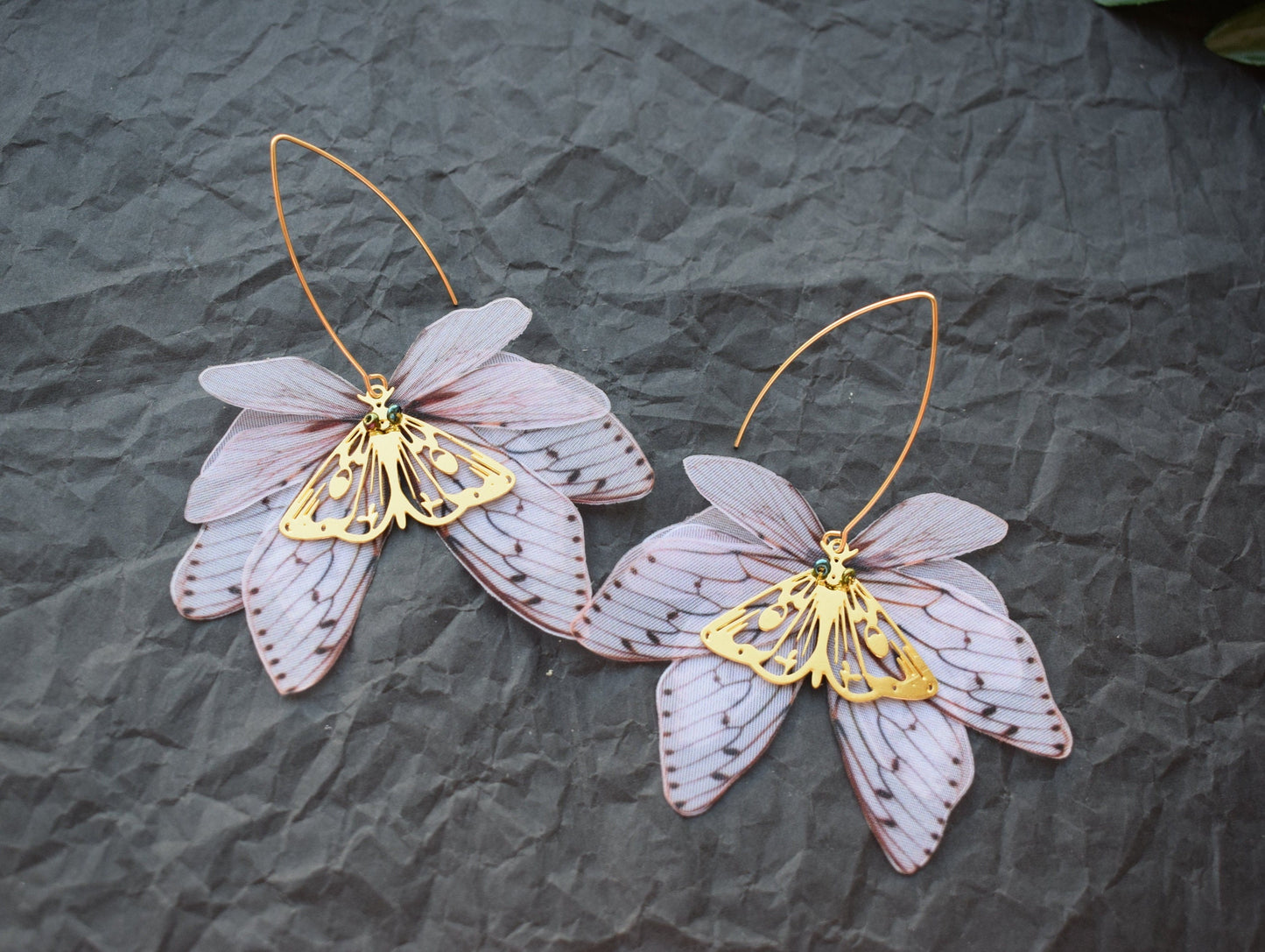 Silk cicada moving wings drop earrings