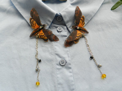 Silk moth butterfly collar clip with chains