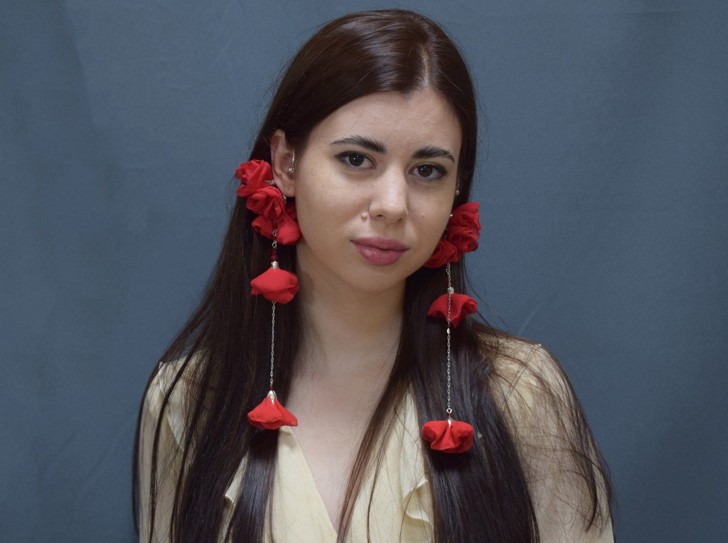 Ear cuff no piercing red silk flowers